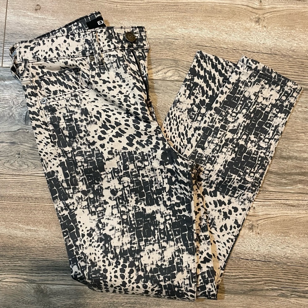 EXPRESS HIGH RISE SKINNY STRETCH STONE WASHED DENIM JEANS